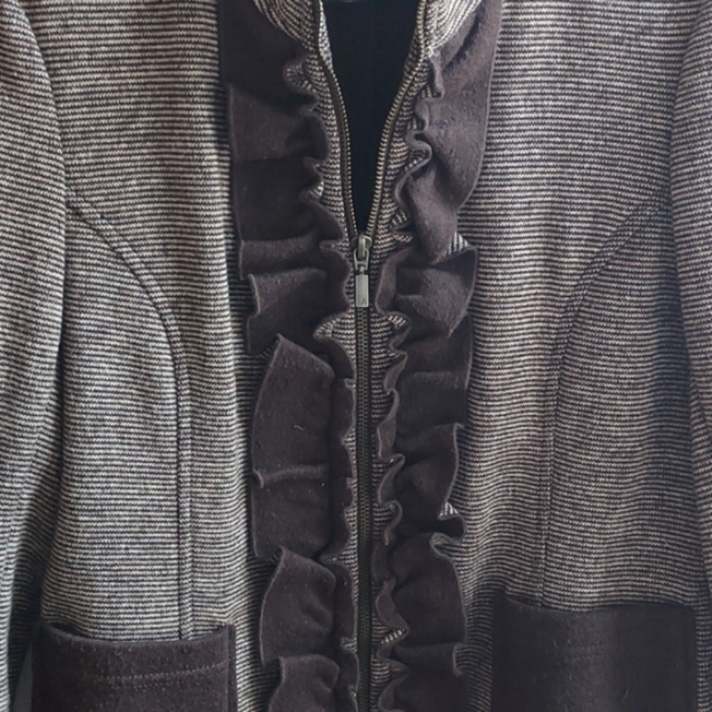 Jacket with Ruffle Detail - Picture 2 of 9